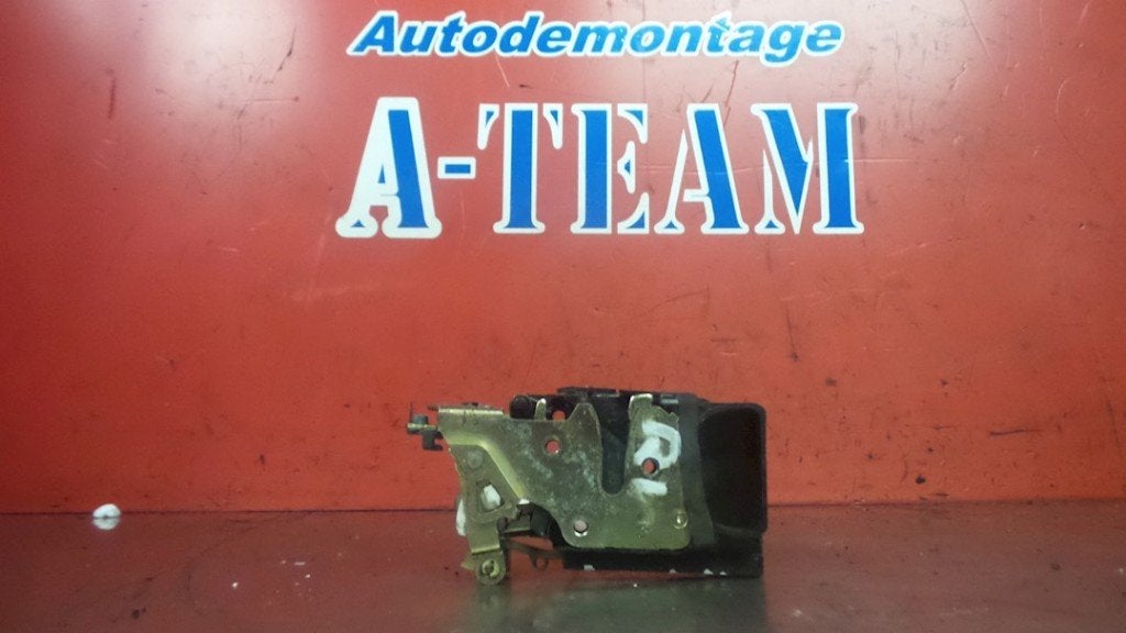 PORTIERSTANGEN RECHTS VOOR Lanos (TA / TF08 / 48 / 86), Gebruikt, Daewoo, General Motors Germany GmbH, Chevrolet.europe@gm.com