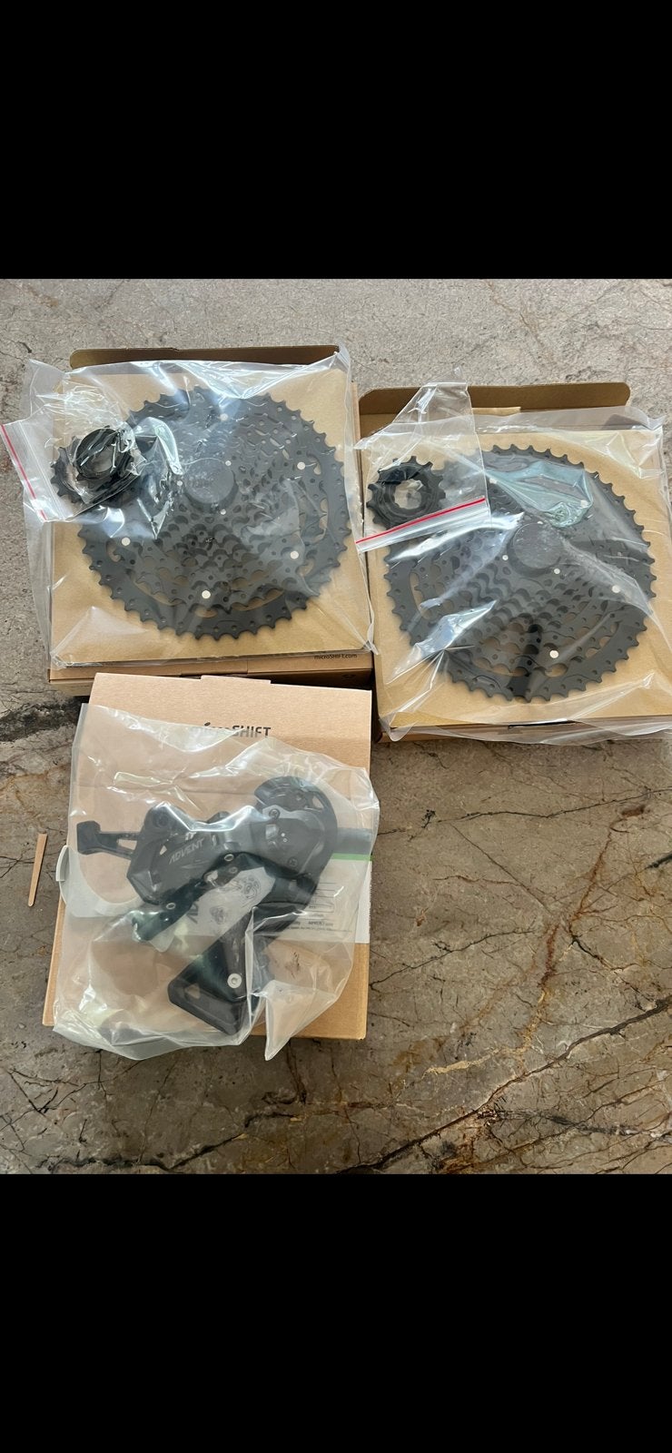 microSHIFT ADVENT9-speed Groepset (Cassettes + Derailleur), Fietsen en Brommers, Ophalen of Verzenden, Nieuw