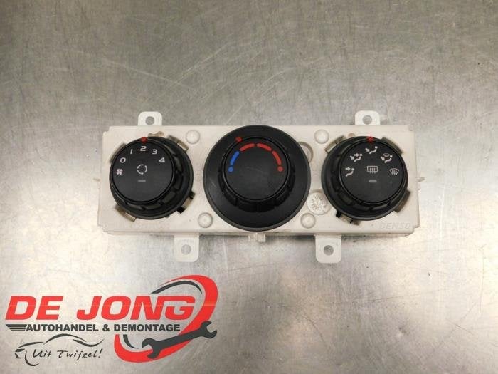 Panneau de commandes chauffage d'un Renault Master, Renault, -, 3 mois de garantie, Utilisé