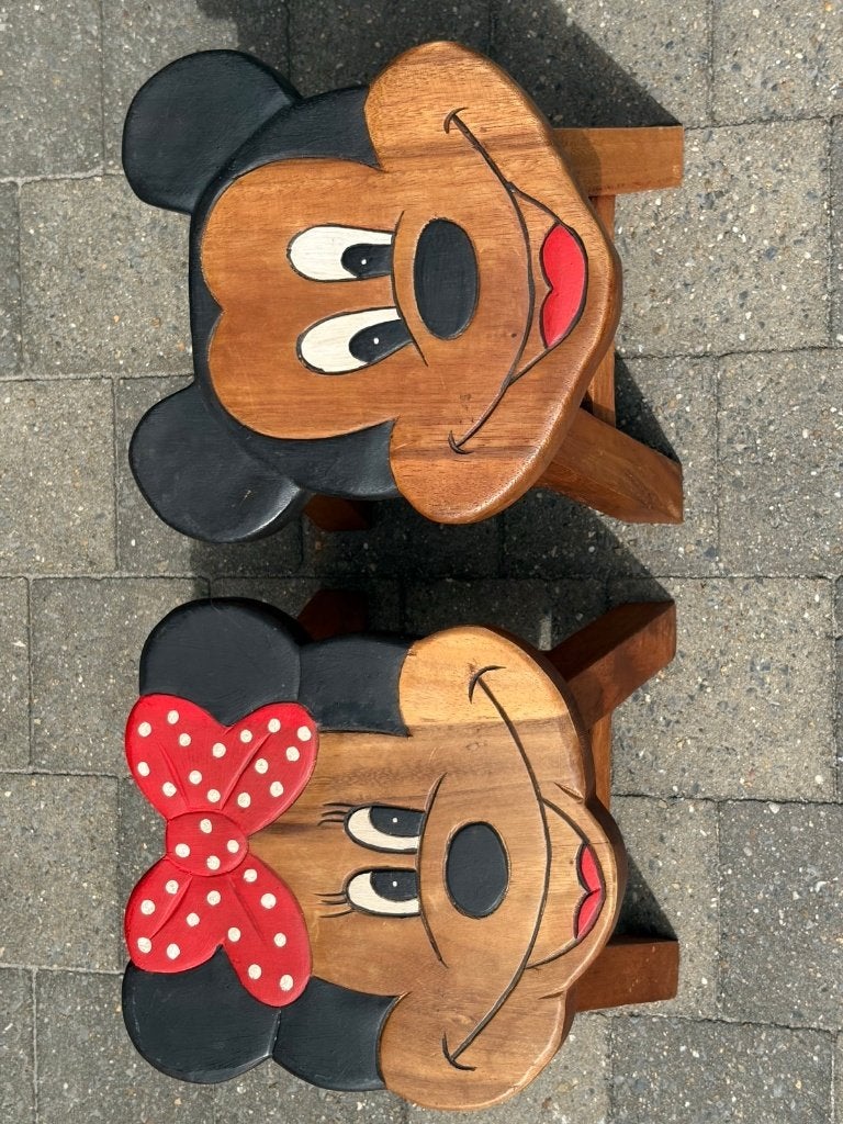 Houten kinderkrukjes Mickey en Minnie - set van 2, Huis en Inrichting, Ophalen, Gebruikt