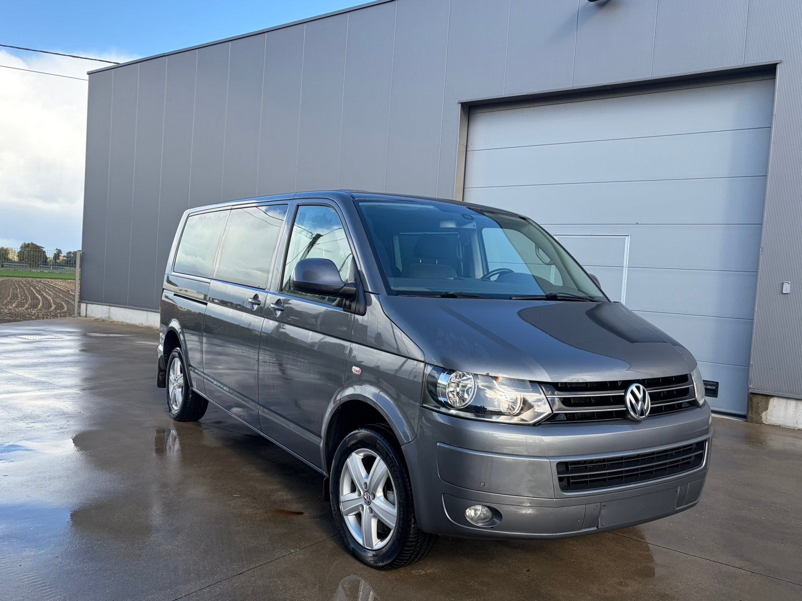 VW CARAVELLE LICHTE VRACHT 5 PLAATSEN BTW AFTREKBAAR!!!, Auto's, https://public.car-pass.be/vhr/00e2738b-d5fa-4864-b423-3b252fcfb625