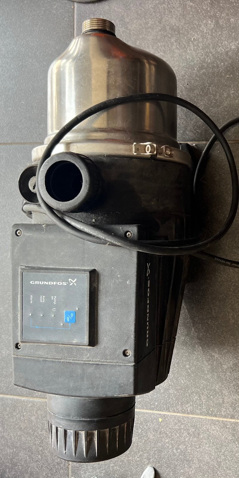 Grundfos MQ3-45 B hydrofoorpomp, Tuin en Terras, Waterpompen, Ophalen, Zo goed als nieuw, Hydrofoorpomp