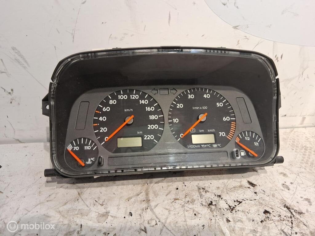 Kilometerteller Vw Golf Cabrio IV 1.8 ('98-'02) 1E0919880B, Gebruikt, Volkswagen, Ophalen of Verzenden, Volkswagen