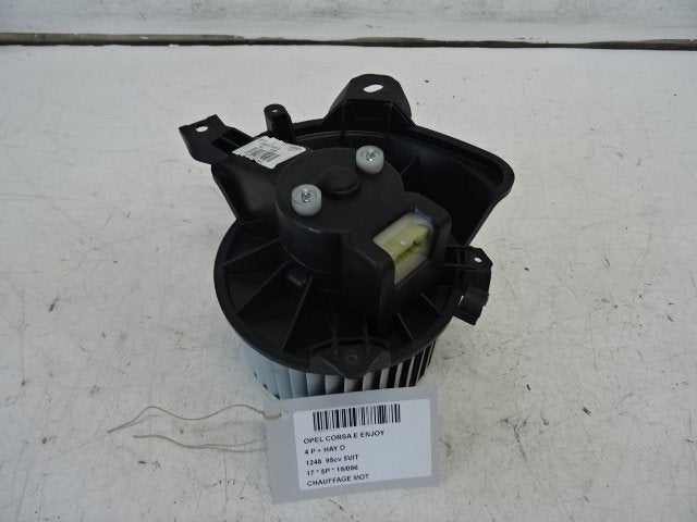 KACHELMOTOR Opel Corsa E (01-2014/-) (13335075), Auto-onderdelen, Gebruikt, Opel
