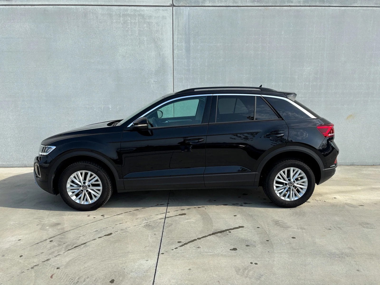 Volkswagen T-Roc T-Roc | Leasing, Autos, Achat, Entreprise, 5 portes, 5 places