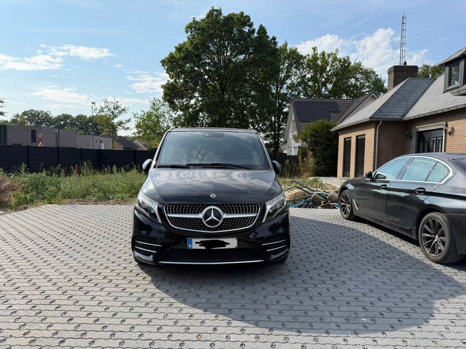 Mercedes-Benz V300d V-Klasse (dubbelcab.), Automaat, 176 kW, Zwart, 5 deurs