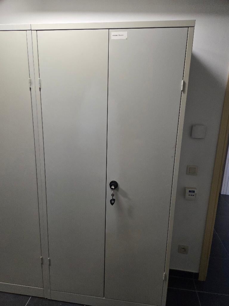 Archiefkast metalen, Huis en Inrichting, Kasten | Roldeurkasten en Archiefkasten, Ophalen, 100 tot 150 cm, Zo goed als nieuw, Metaal
