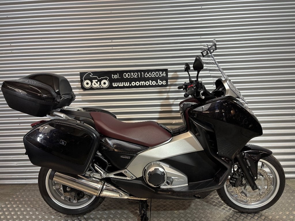 Honda Integra 700 ABS NC700D + Garantie + GRATIS onderhoud!, Occasion, Motorrijbewijs A, Bedrijf, Meer dan 35 kW