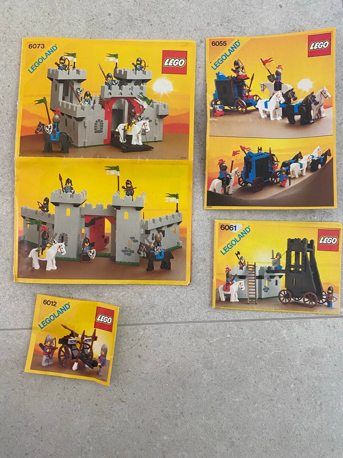Lot 4 setz vintage lego ridders met boek, zonder doos, Ophalen of Verzenden, Zo goed als nieuw, Lego