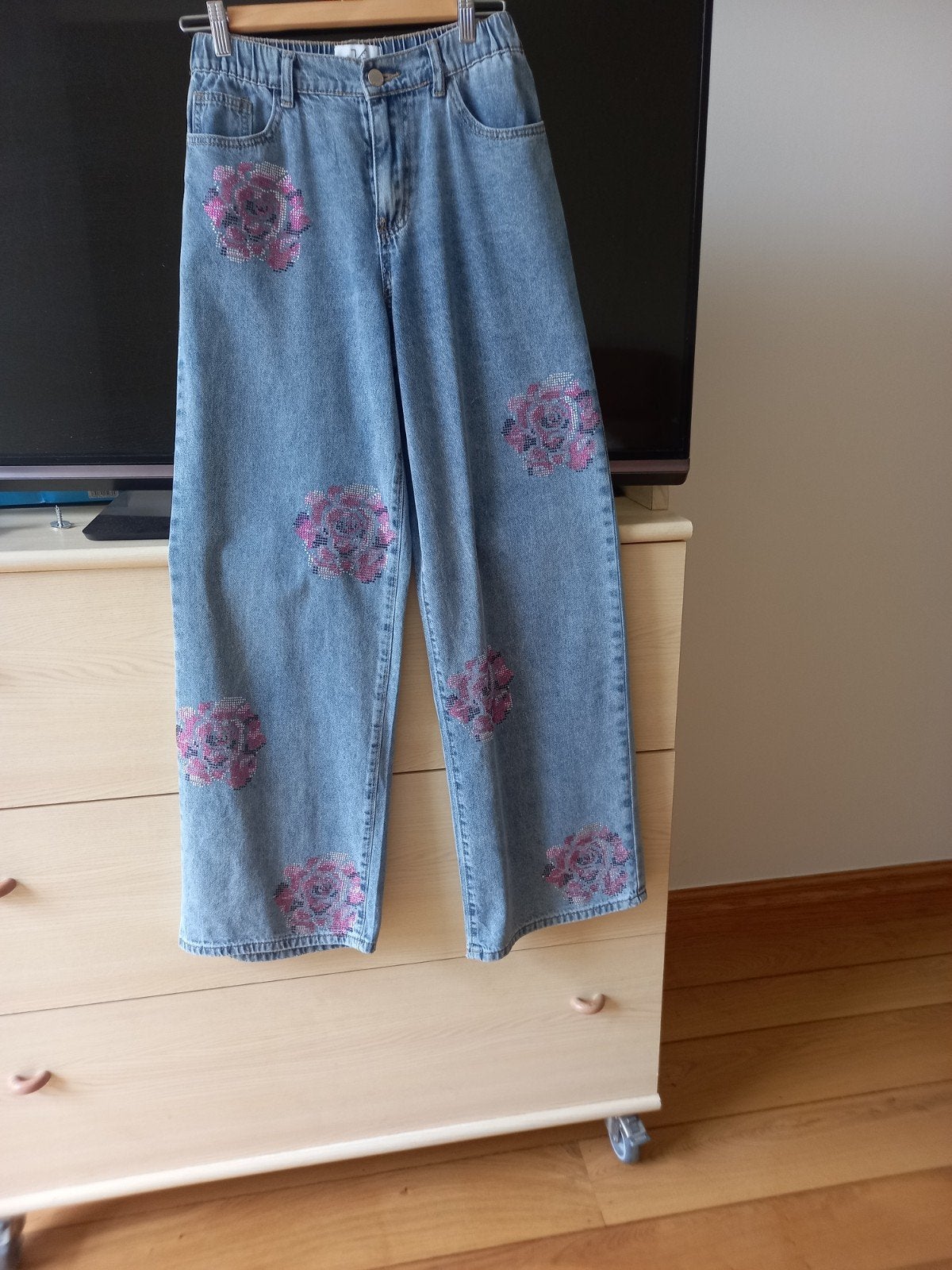 broek, Enlèvement