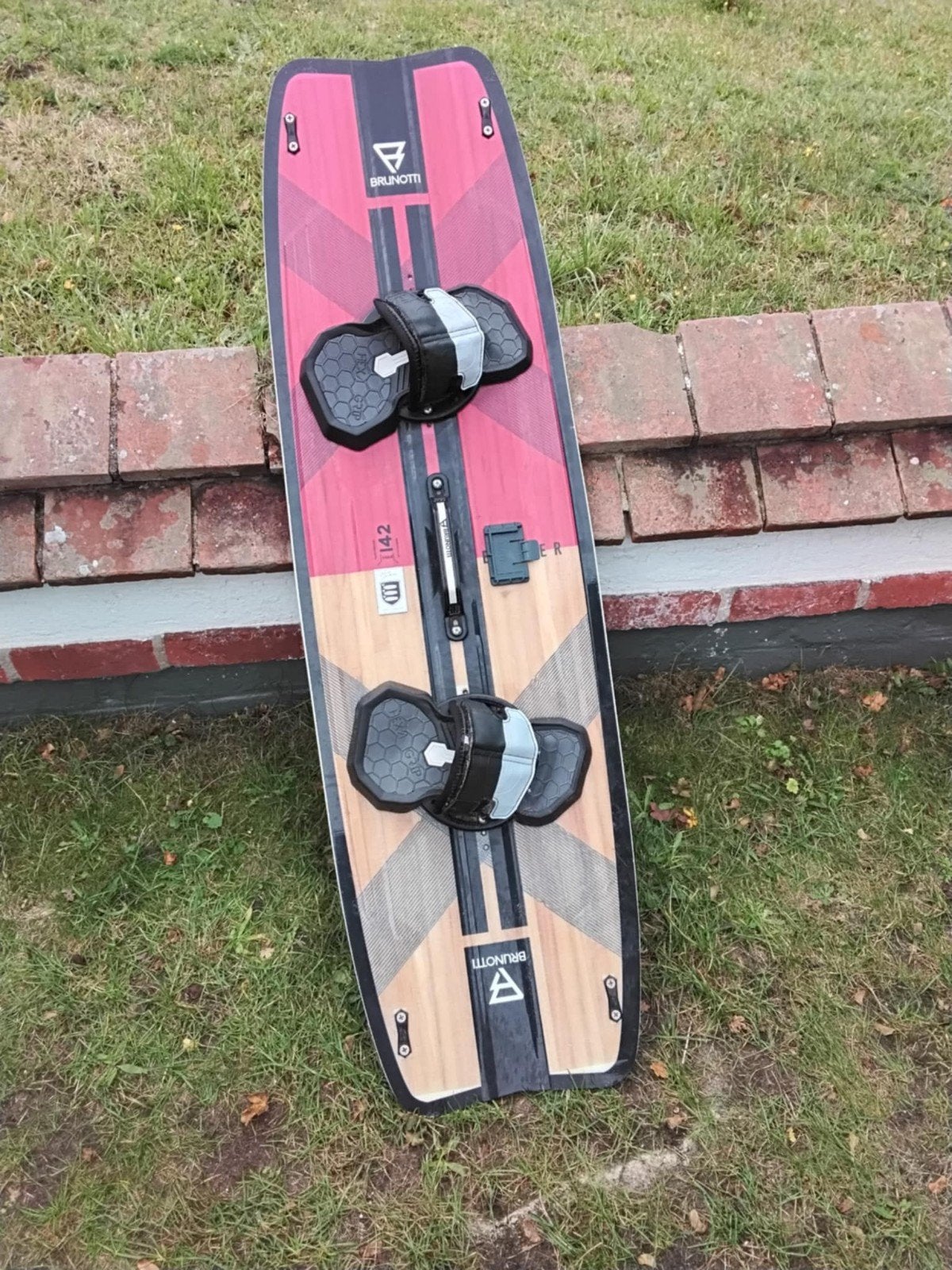 ‍️ Planche de Kitesurf Brunotti
Je vends cette p, Ophalen