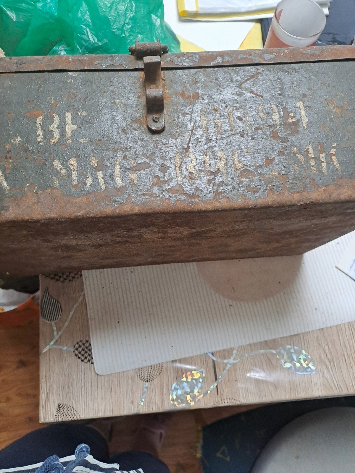 Caisse de munitions modele 41 pour mitrailleuse MG34, Enlèvement