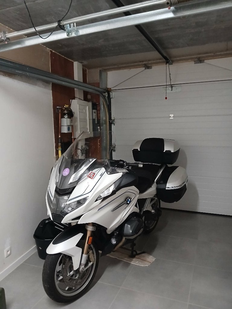 BMW r 1250 RT blanc minéral métallisé, Permis Moto A, Tourisme, Plus de 35 kW, 2 cylindres