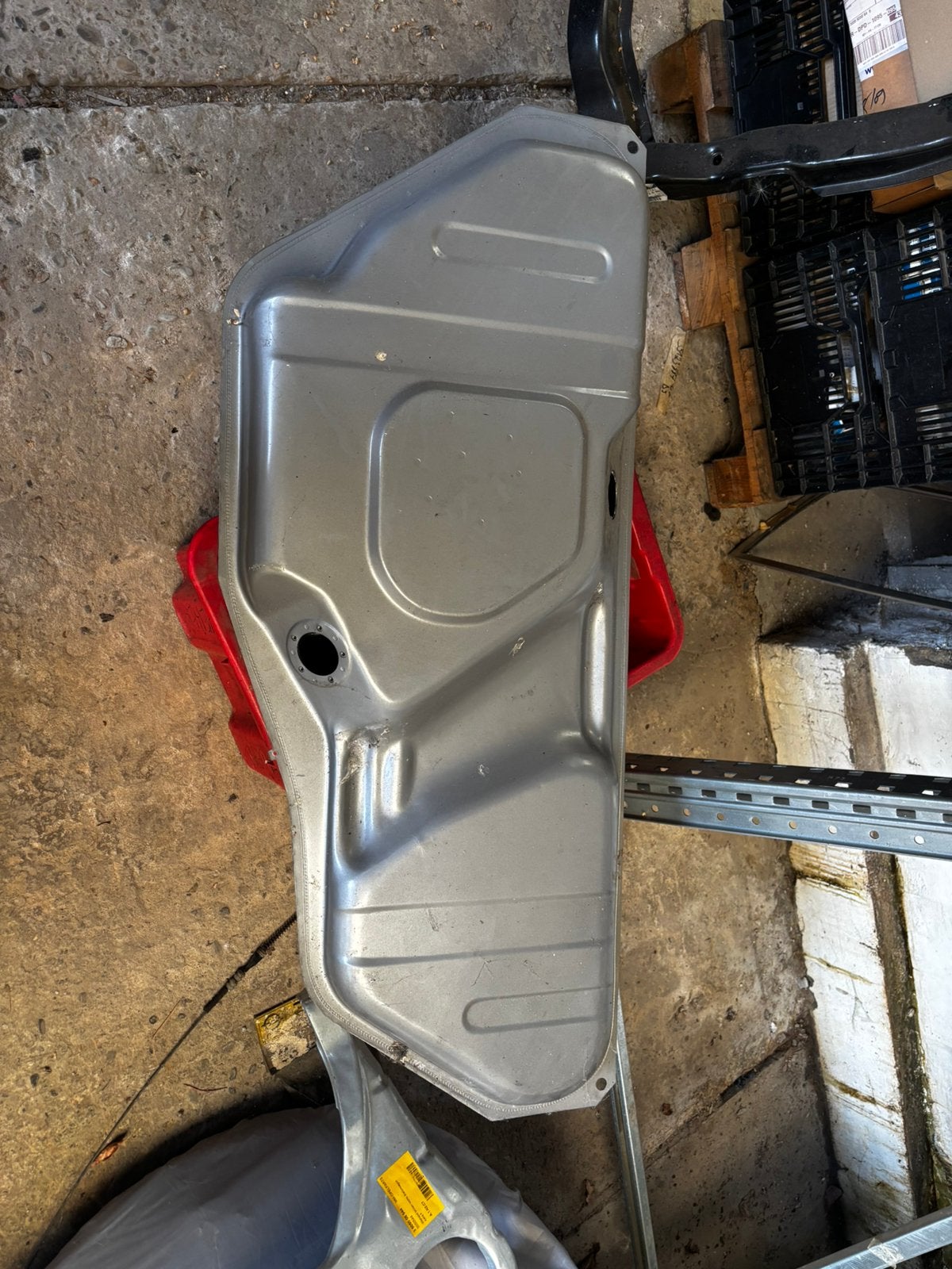 réservoir d'essence Opel Kadett E GSi 16V/2.0 (nouveau), Motos, Enlèvement