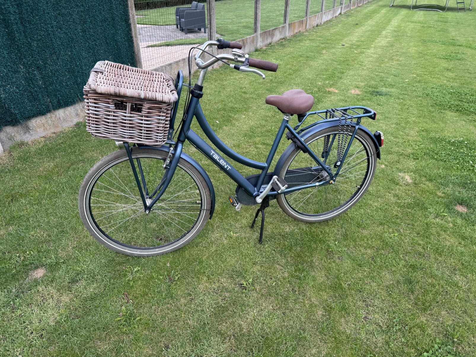 Damesfiets Talent, Fietsen en Brommers, Ophalen, Zo goed als nieuw