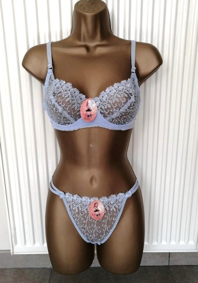 Romantische Zachtblauwe Doorzichtige BH met String B Cups, Kleding | Dames, ANDERE, Ophalen of Verzenden, Blauw, Setje