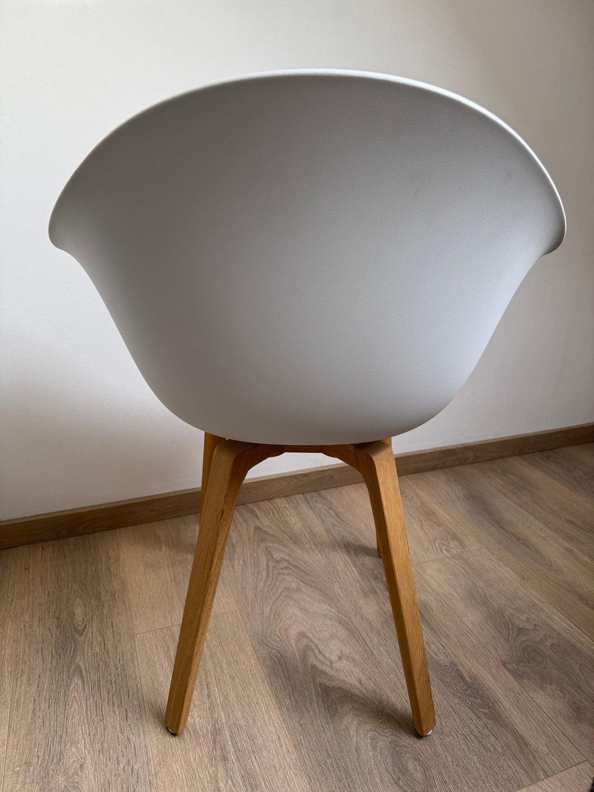 Design kuipstoel Simone Viola, Ophalen, Zo goed als nieuw
