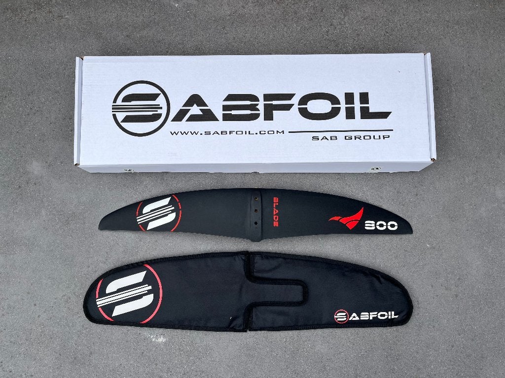 SABFOIL front wing BLADE 800 + Cover, Enlèvement ou Envoi, Comme neuf, Wingsurf hydroptère
