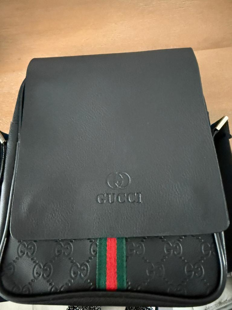 Sacoche gucci, Handtassen en Accessoires, Tassen | Schoudertassen, Ophalen, Zo goed als nieuw