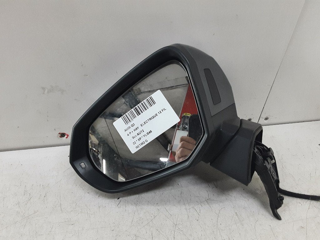 RETROVISEUR EXTERIEUR GAUCHE Audi Q3 (F3B) (01-2018/06-2021), Auto-Union-Straße  1,
85057  Ingolstadt, DE, Info@audi.de, Audi