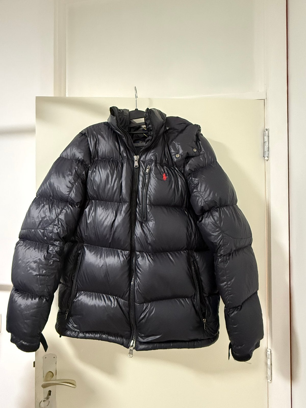 Ralph Lauren AM Glossed Down Jacket Doudoune noire brillante, Enlèvement ou Envoi, Comme neuf, Taille 48/50 (M), Noir