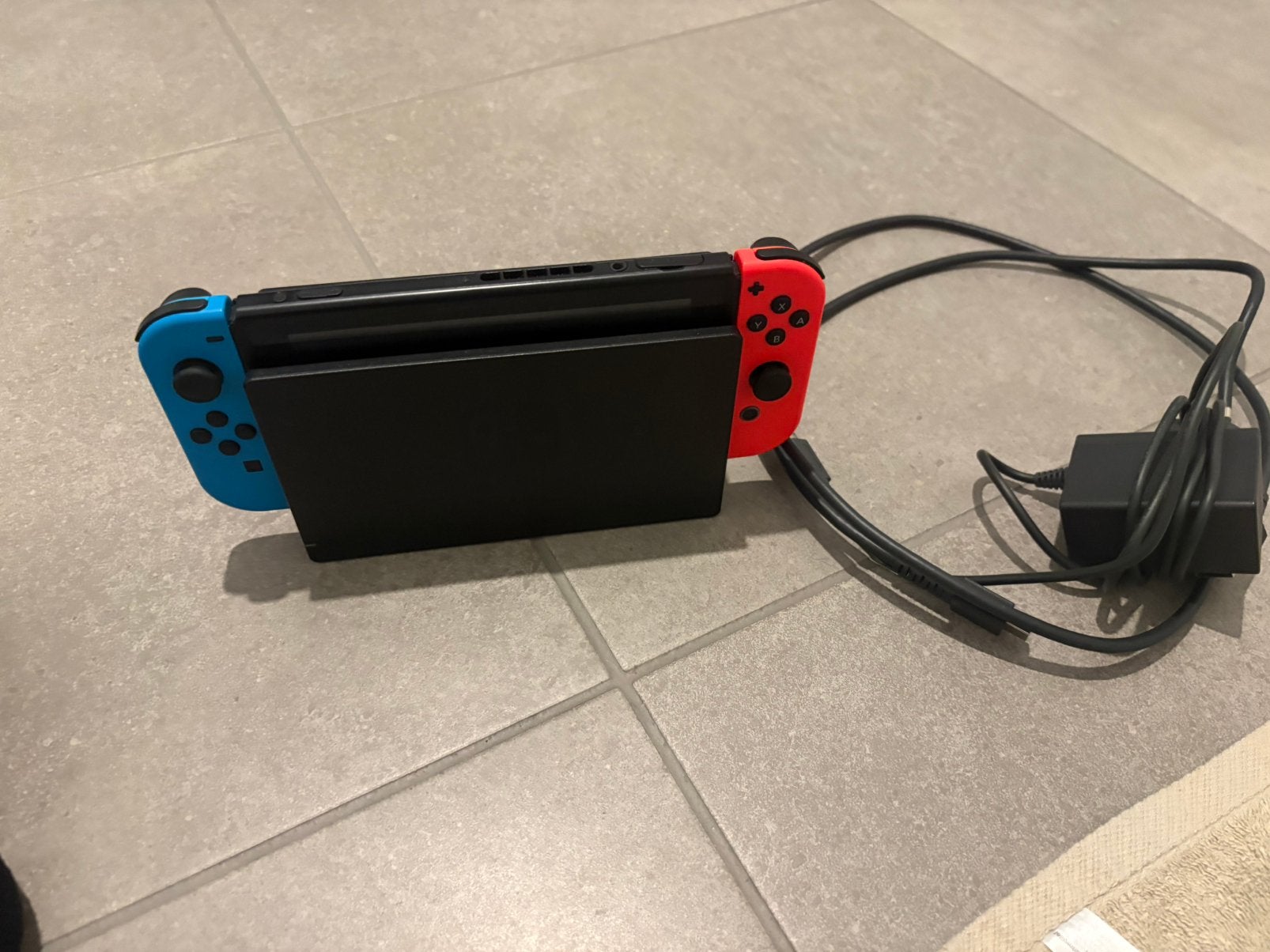 Nitendo switch, Games en Spelcomputers, Ophalen, Zo goed als nieuw, Switch