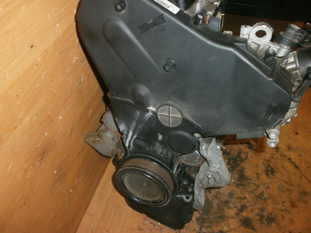Moteur CRBC Nu AUDI LEON VW A3 SEAT GOLF, Envoi, Utilisé, Daihatsu