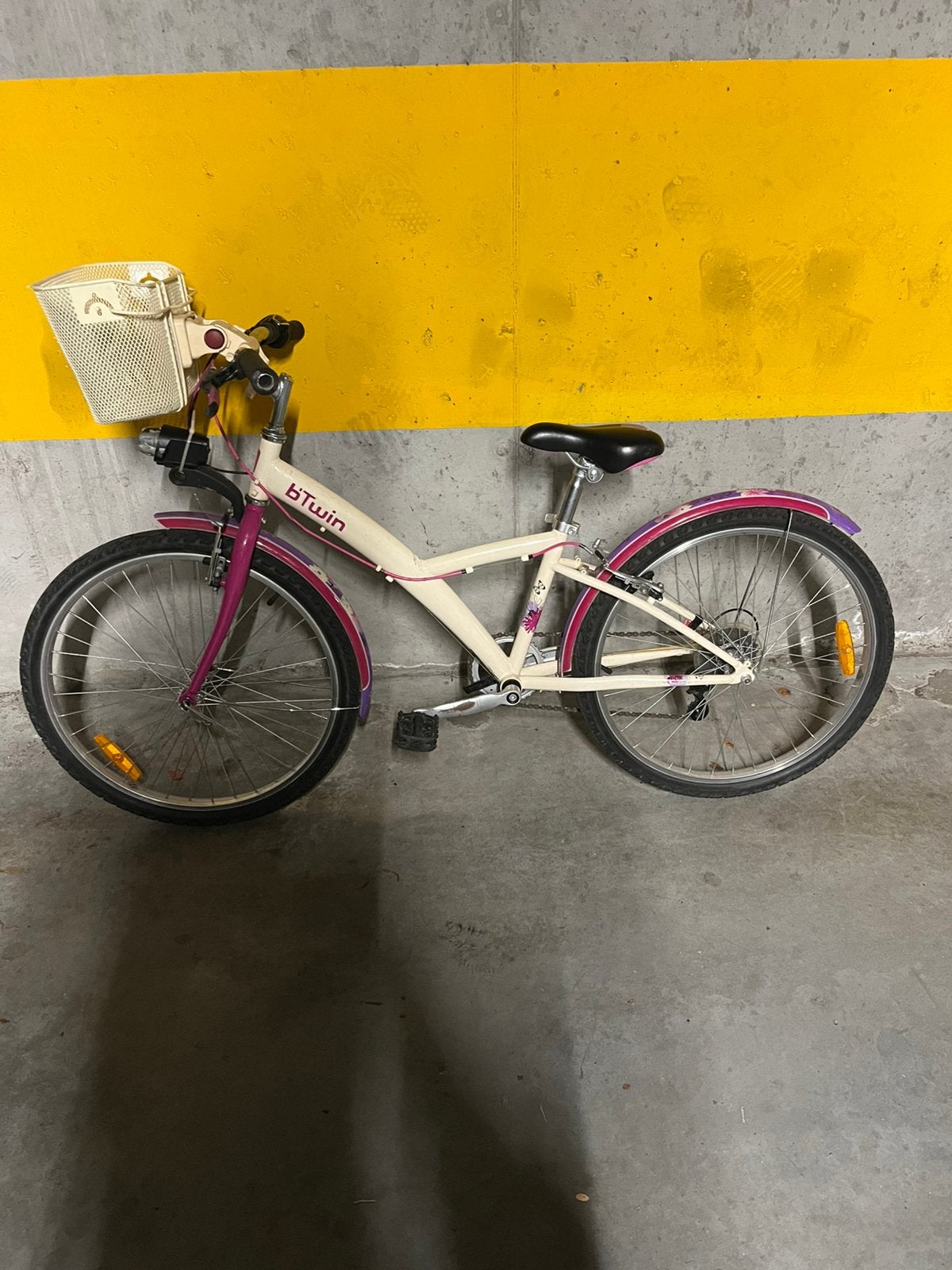 Velo fille b’twin, Vélos & Vélomoteurs, Enlèvement ou Envoi, Comme neuf, Vitesses