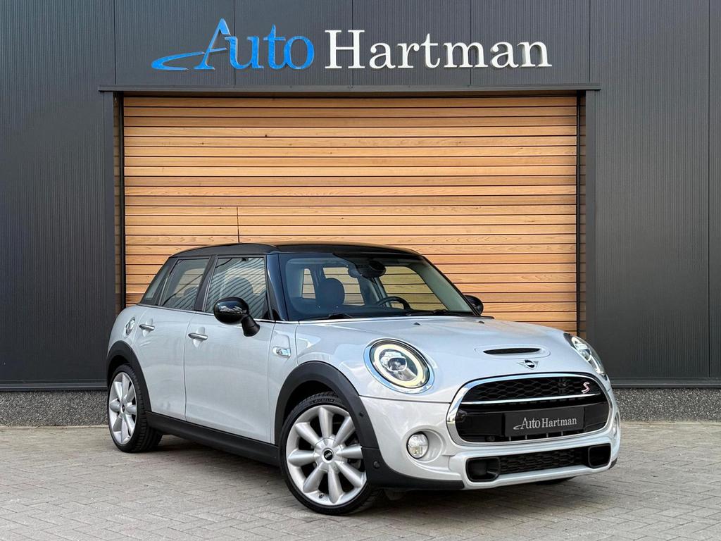 MINI Cooper S 2.0 LEDER|CARPLAY|CRUISECONTROL, Argent ou Gris, Entreprise, Boîte manuelle, Noir