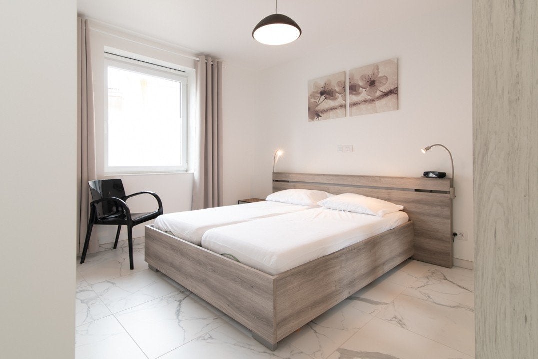 TE Huur 41 38 17 TOERISME VLAANDEREN  APPARTEMENT   IN OOST, Oostende