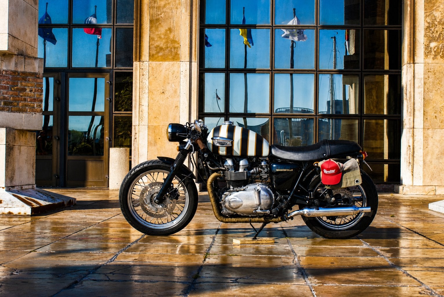 Triumph T100, Motoren, Motorrijbewijs A, Particulier, 800 cc, Handgeschakeld