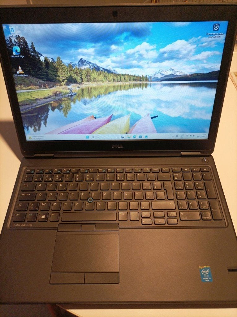 15Inch Intel i5 laptop Dell, Computers en Software, Windows Laptops, Gebruikt, 16 inch, SSD, 2 tot 3 Ghz, 8 GB, Azerty, Verzenden