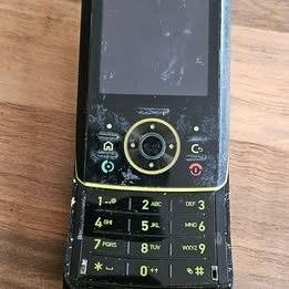 Motorola Rizr z8 + chargeur, Télécoms, Téléphonie mobile | Motorola, Enlèvement