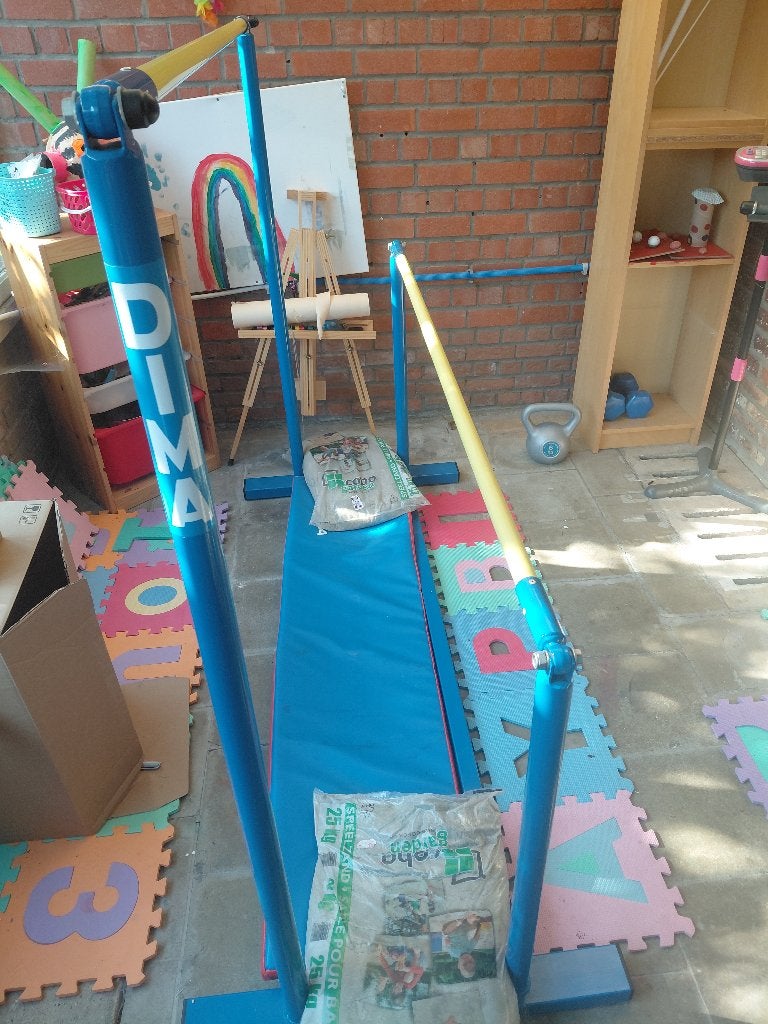 Barres asymétriques primagym - Dimasport, Sport en Fitness, Fitnessmaterialen, Ophalen, Zo goed als nieuw, Fitnessmat