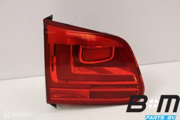 Achterlicht in klep links VW Tiguan 5N 5N0945309, Gebruikt