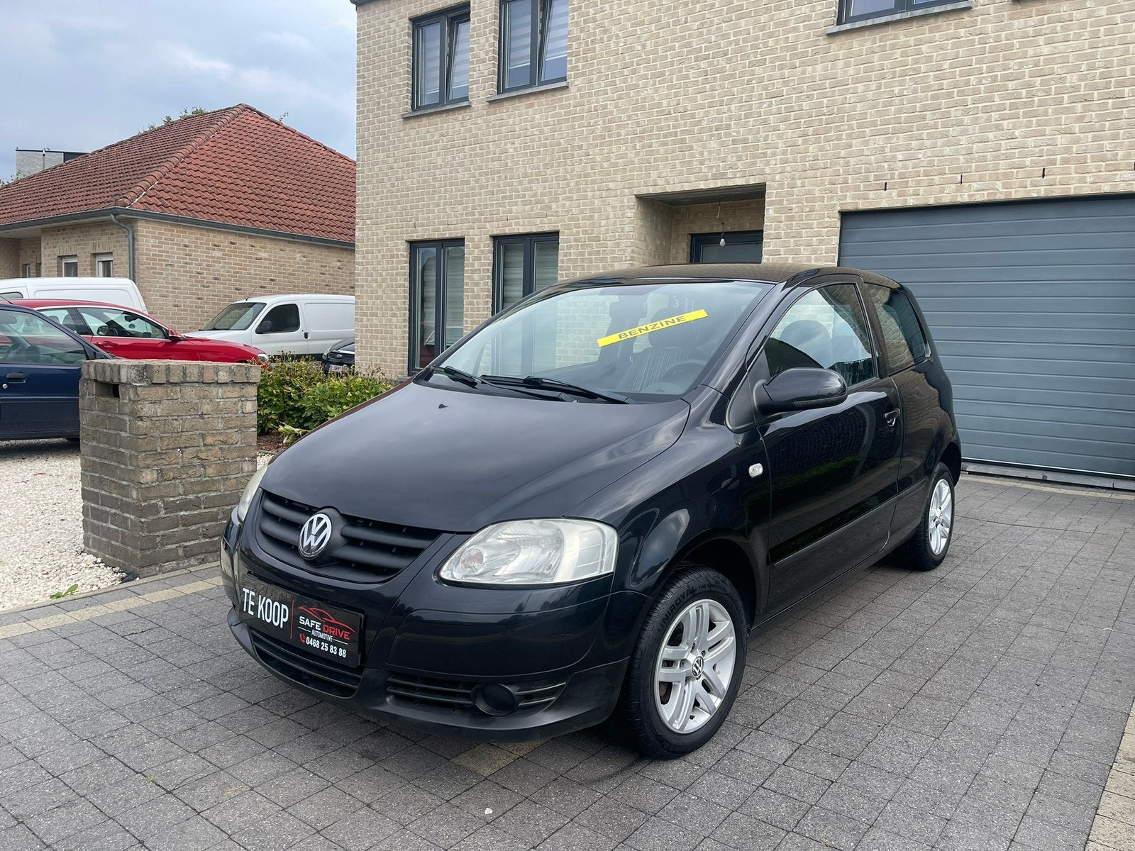 Volkswagen Fox 1.2 Benzine 2005 Start Rijd Goed Gekeurd, Autos, Achat, Entreprise, Boîte manuelle, Noir