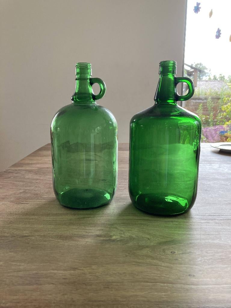 Twee grote decoratieve flessen 5 euro/stuk, Antiek en Kunst, Antiek | Glaswerk en Kristal, Ophalen of Verzenden