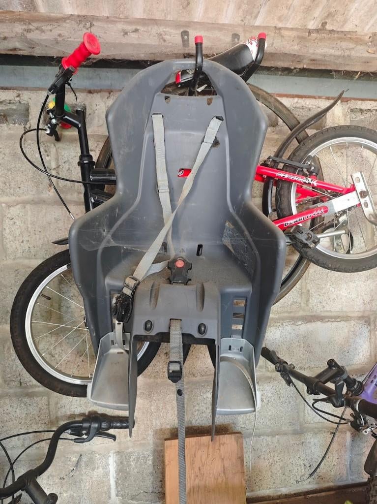 Kinderfietsstoeltje (achterzitje), Ophalen, Gebruikt