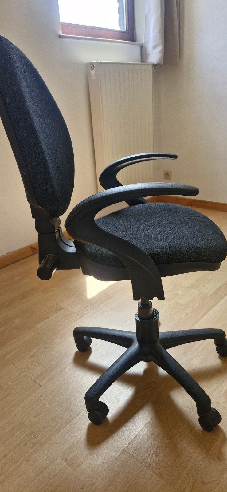 Chaise bureau, Enlèvement