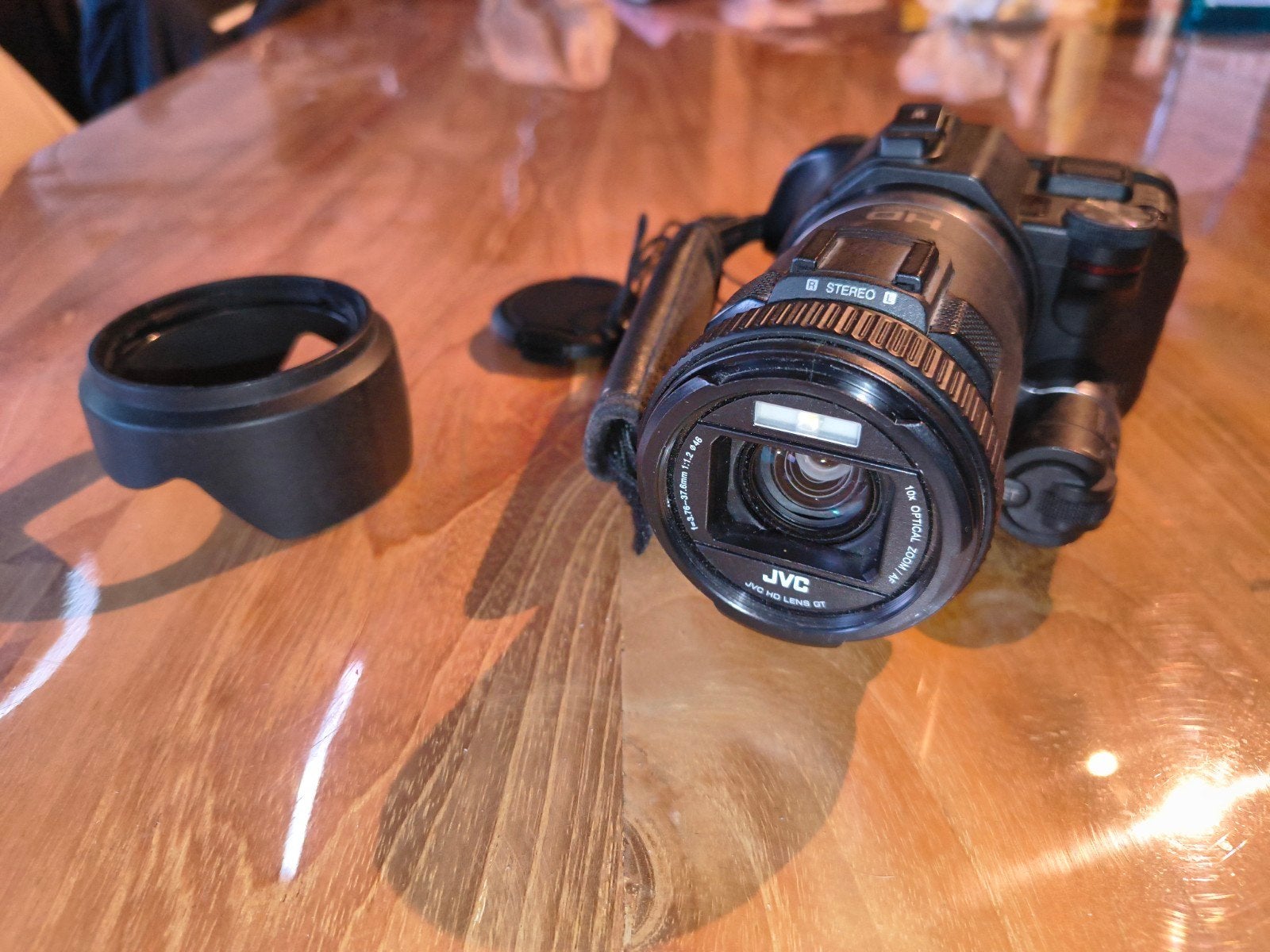 JVC GC-PX100BE Full HD camcorder, Geheugenkaart, 12 megapixels, Ophalen of Verzenden, Zo goed als nieuw