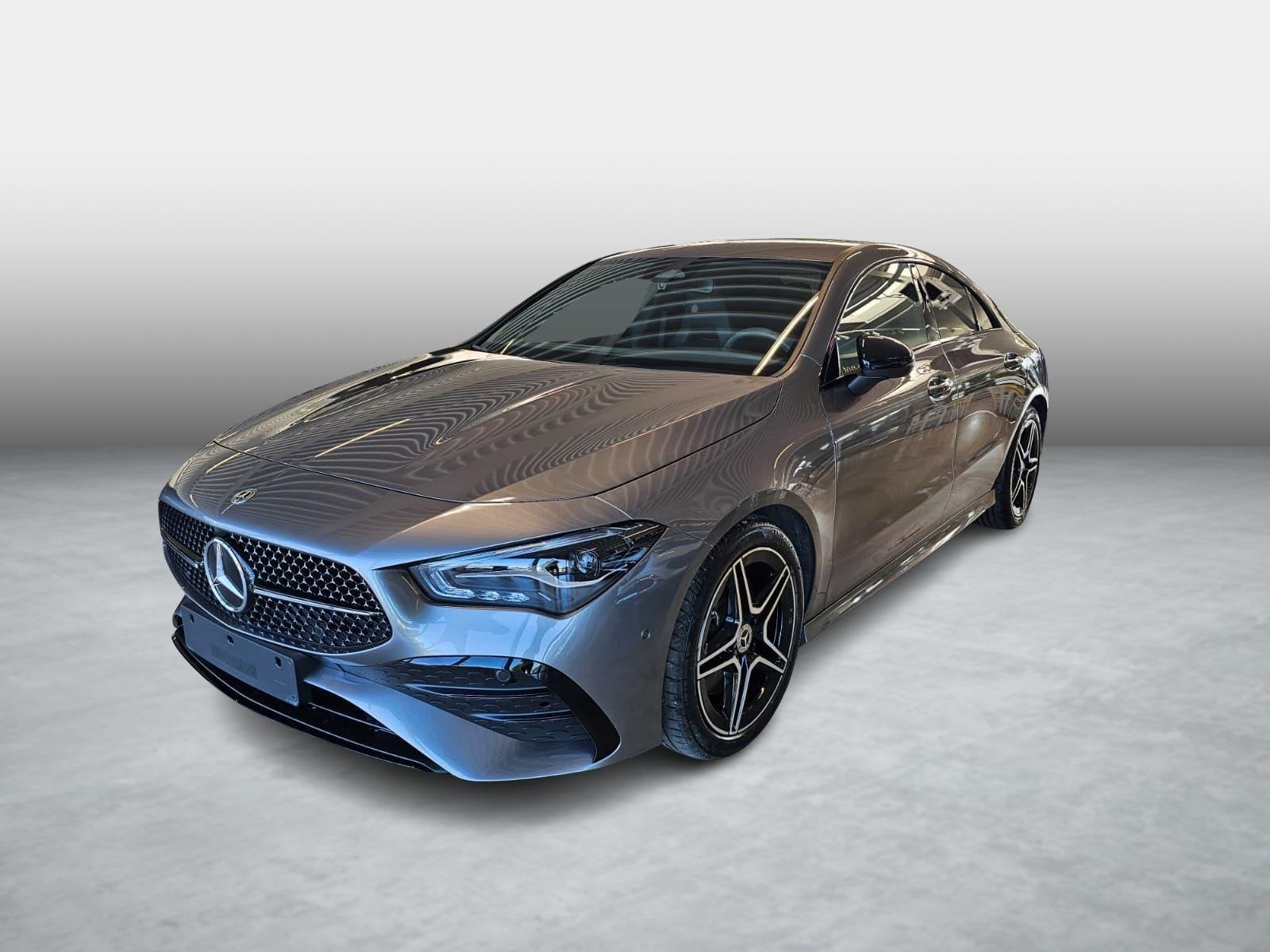 Mercedes-Benz CLA-Klasse CLA 200 AMG Line (automatique), Autos, Achat, Entreprise, 715 kg, 1435 kg