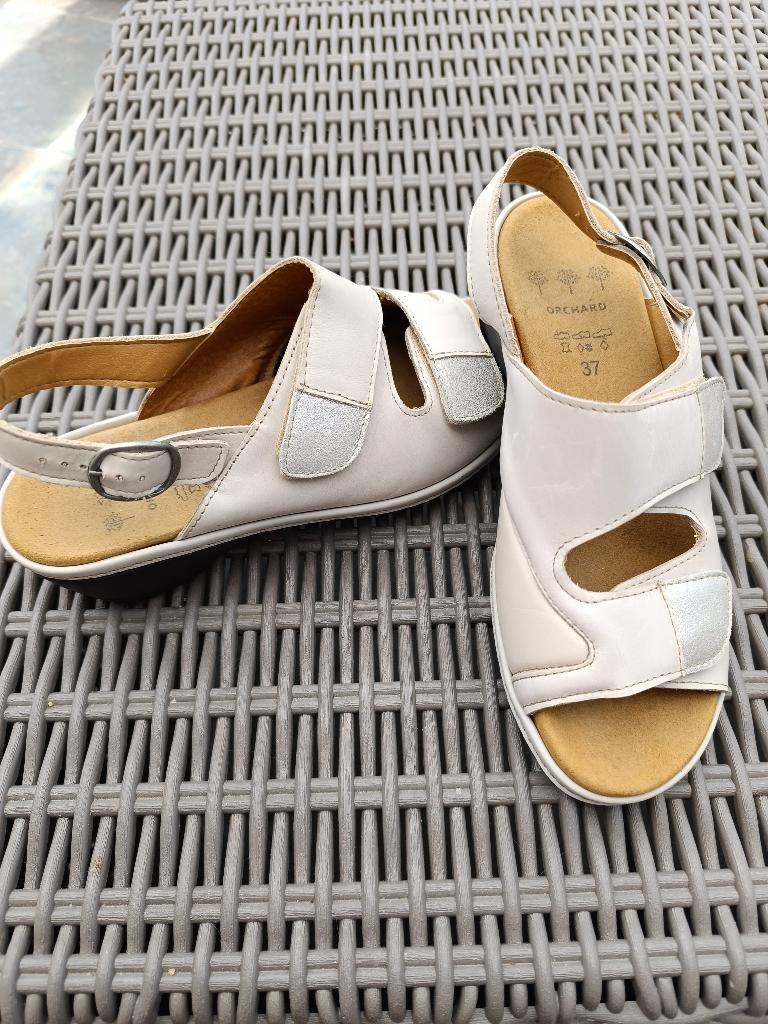 Nieuwe Sandalen Orchard maat 37, Kleding | Dames, Schoenen, Nieuw, Orchard, Sandalen of Muiltjes, Ophalen of Verzenden