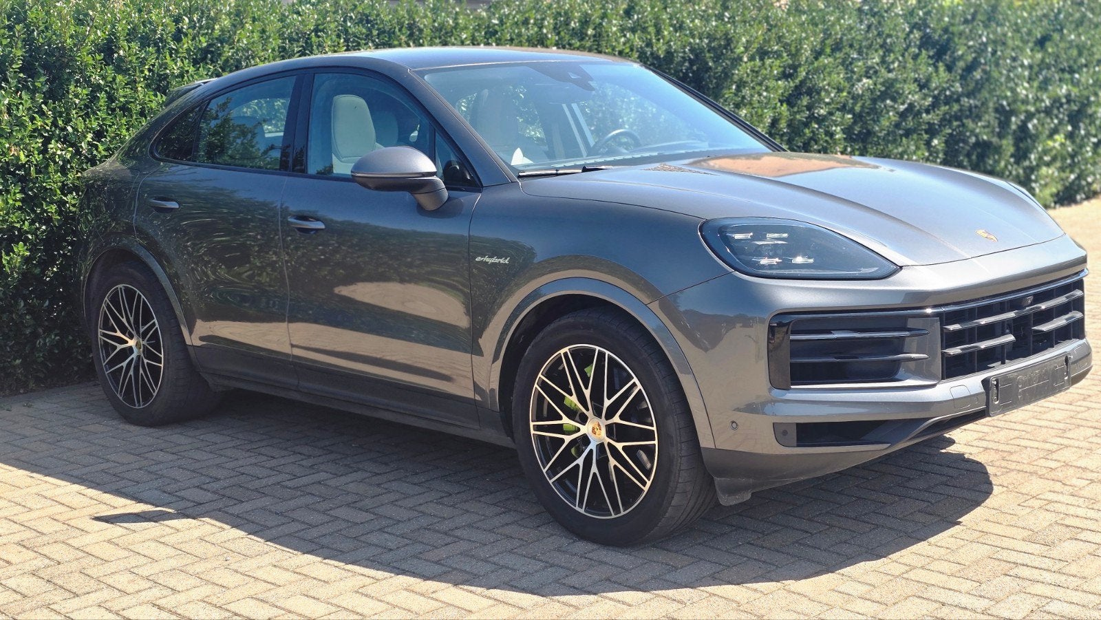 PORSCHE CAYENNE 3.0 COUPE HYBRID/360CAM/ADAPTIVE/, Auto's, Automaat, Cayenne, Euro 6, 2995 cc
