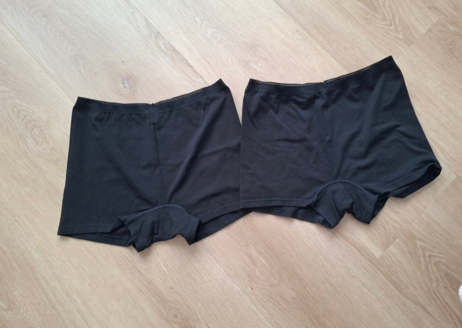 Nieuw! 2 shorties Damart maat S, Damart, Ophalen of Verzenden, Broekje of Short