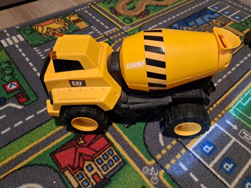 CATERPILLAR betonmixer, Ophalen, Zo goed als nieuw