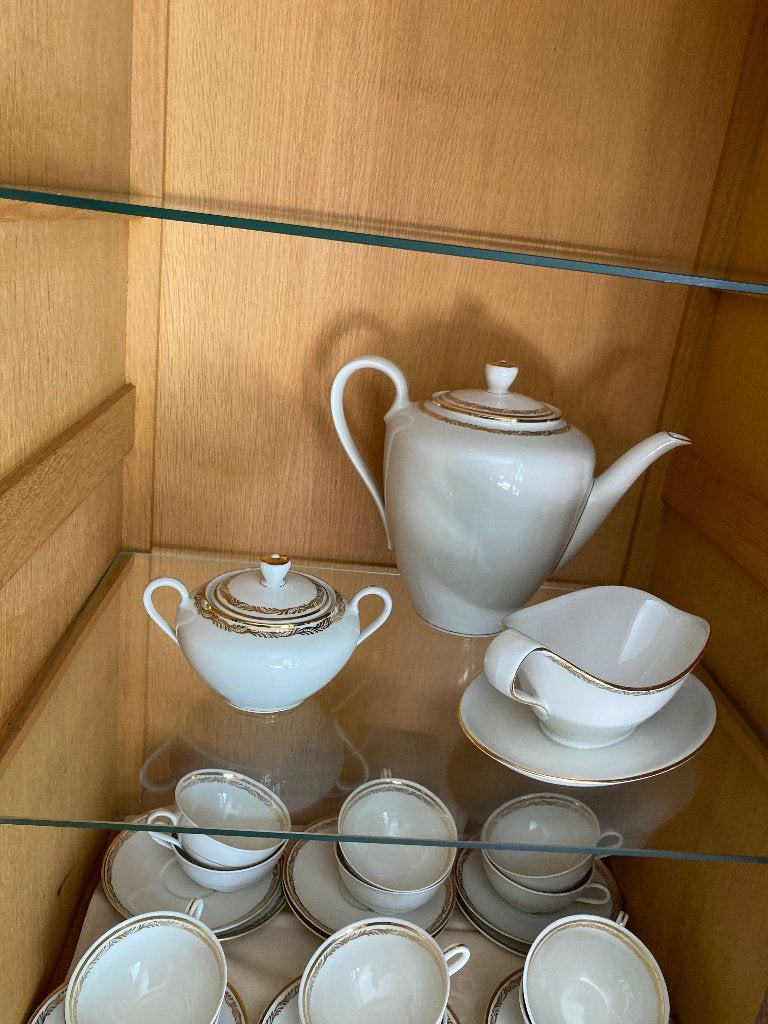 Prachtige porseleinen servies compleet,gouden rand, BAVARIA, Overige merken, Ophalen of Verzenden, Zo goed als nieuw, Porselein