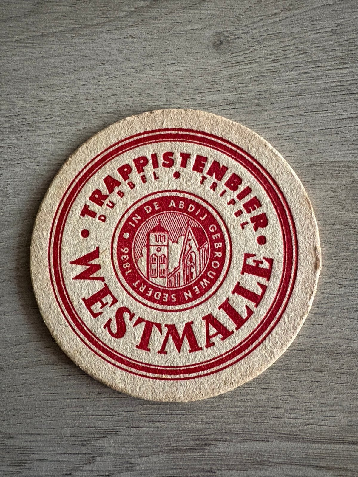 Westmalle trappistenbier rood rond 10 cm, Verzamelen, Ophalen of Verzenden, Zo goed als nieuw