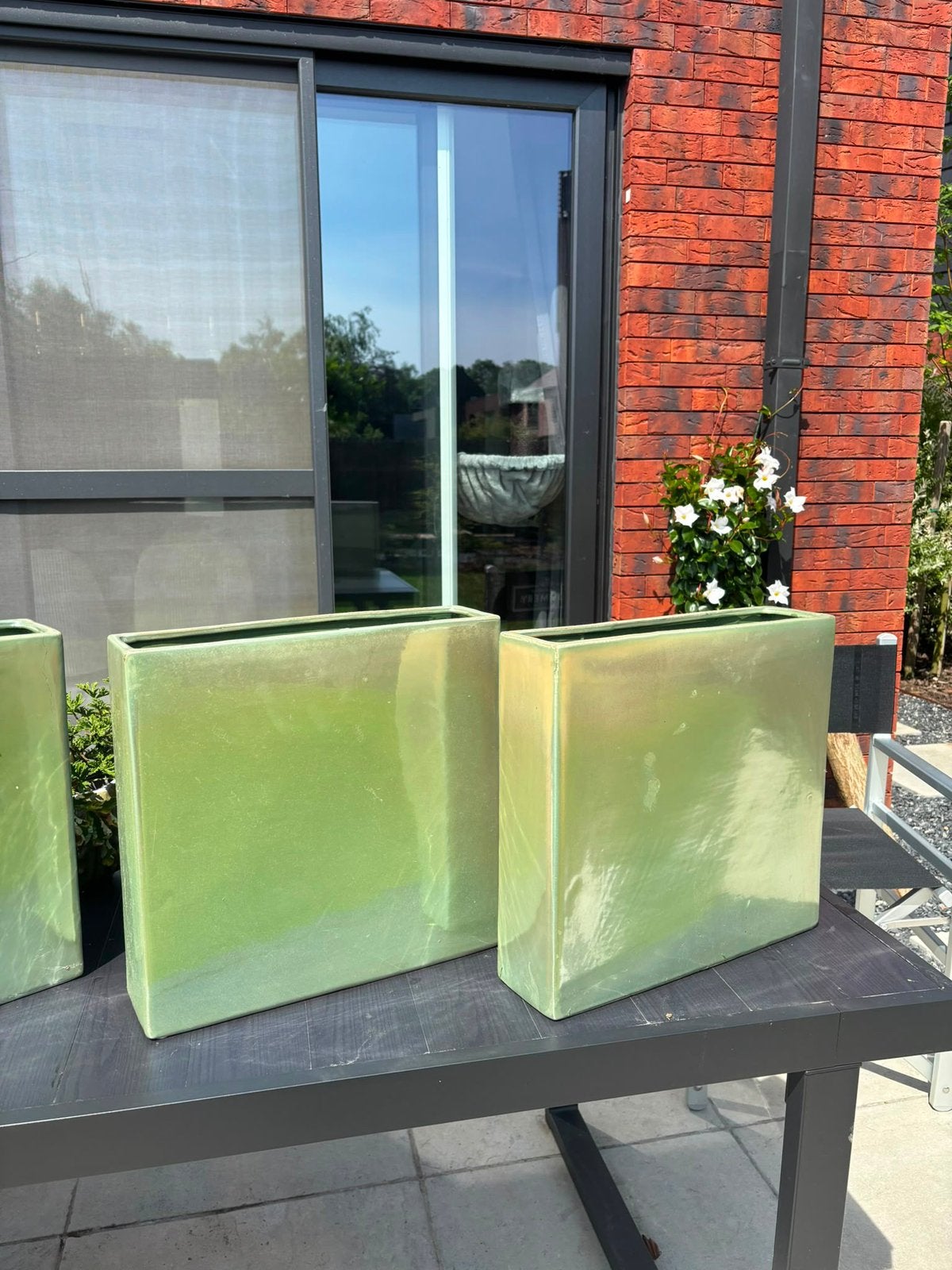 2 Vazen Facet groen, Intérieur, Comme neuf, 30 à 60 cm, Enlèvement