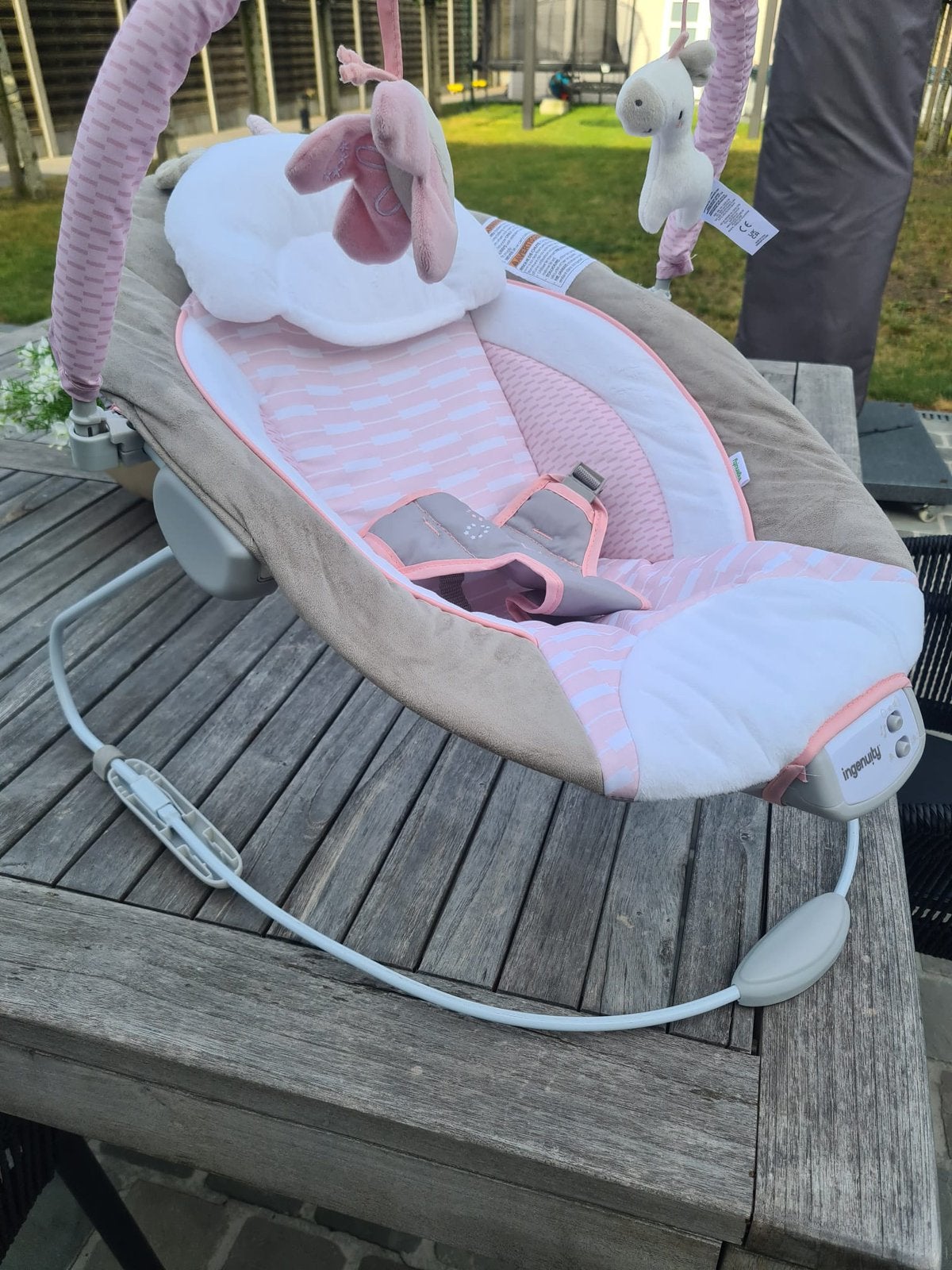Ingenuity Flora the Unicorn Bouncer, Kinderen en Baby's, Ophalen, Nieuw