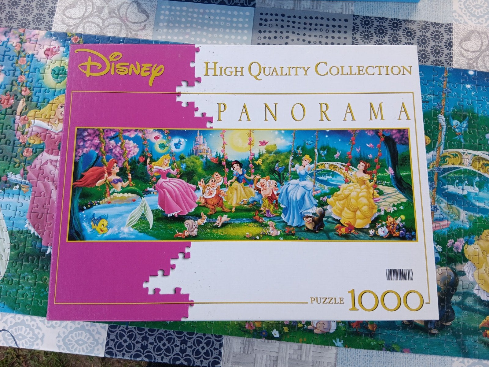 Leuke disney puzzel 1000 stukken, Ophalen of Verzenden, 500 t/m 1500 stukjes, Zo goed als nieuw, Legpuzzel